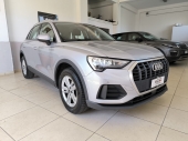 AUDI Q3 35 TDI quattro S tronic Business